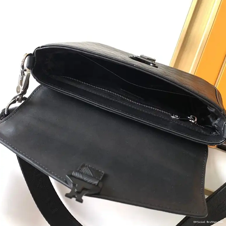 Official Brother Sam Montblanc 2311YA0008 Bags 0724